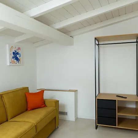 La Dimora Dei Paladini Apart-hotel 4*