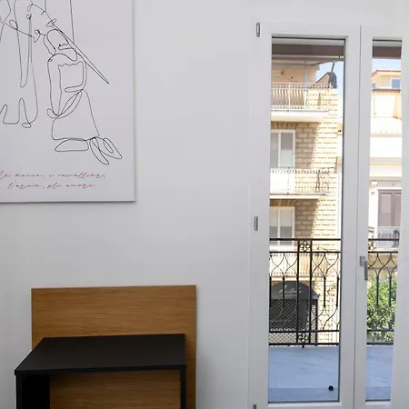 La Dimora Dei Paladini Aparthotel