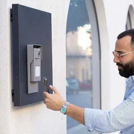 La Dimora Dei Paladini Aparthotel