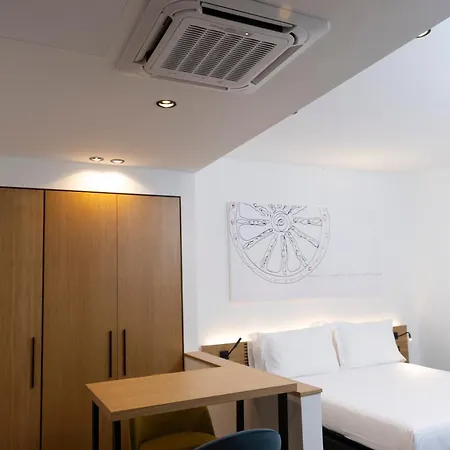 Apartahotel La Dimora Dei Paladini